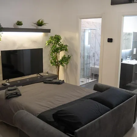 Dietro Al Plebiscito Luxury Neapol