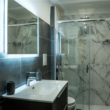Apartment Dietro Al Plebiscito Luxury Naples